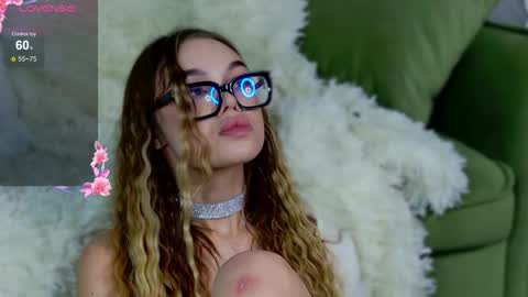 Ophelia online show from March 1, 2026, 4:42 pm