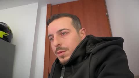 or online show from December 17, 2025, 9:59 am