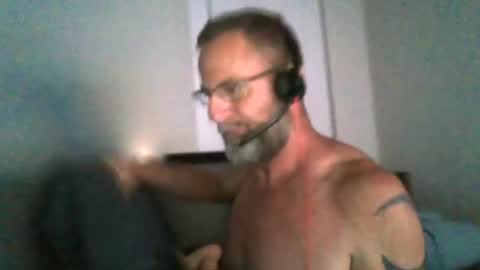 oralking123 online show from August 9, 2026, 3:55 am