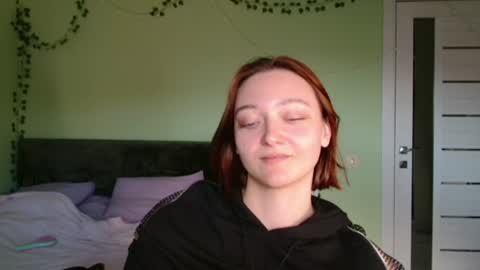 Melani  online show from July 5, 2026, 3:41 pm