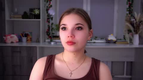 Jenny online show from December 15, 2025, 2:05 am