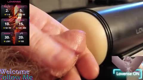 Snapshot of ordinaryhero chatting on January 18, 2026, 2:43 pm CrazyCumDude online show from January 18, 2026, 2:43 pm