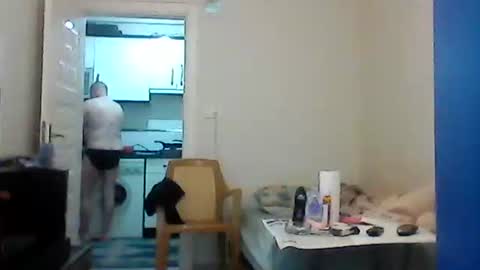 Snapshot of orhansakar12 chatting on May 1, 2026, 2:43 pm orhansakar12 online show from May 1, 2026, 2:43 pm