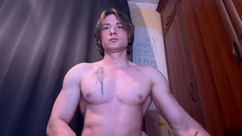 Snapshot of origamicat chatting on May 12, 2026, 8:44 am origamicat online show from May 12, 2026, 8:44 am