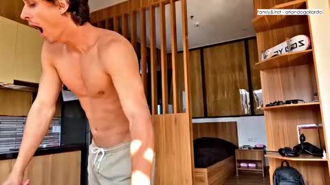 Snapshot of orlando__bloom chatting on March 23, 2026, 7:45 am Fansly and Instagram - online show from March 23, 2026, 7:45 am