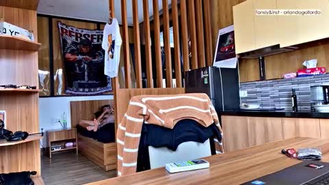 Snapshot of orlando__bloom chatting on March 26, 2026, 6:30 am Fansly and Instagram - online show from March 26, 2026, 6:30 am