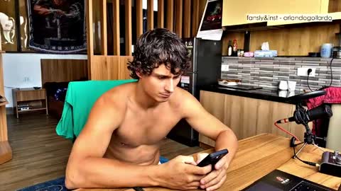 Fansly and Instagram -  online show from May 4, 2026, 5:58 am