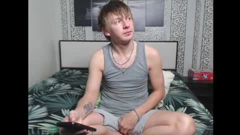 Snapshot of oscar_bell chatting on June 10, 2026, 8:30 pm Oscar online show from June 10, 2026, 8:30 pm