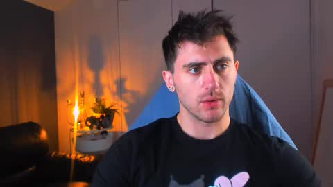 Oscar online show from October 20, 2025, 8:53 pm