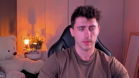 Oscar online show from October 24, 2025, 9:22 pm