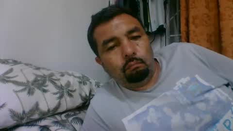 Snapshot of oscarjhe3512 chatting on February 15, 2026, 2:19 am oscarjhe3512 online show from February 15, 2026, 2:19 am