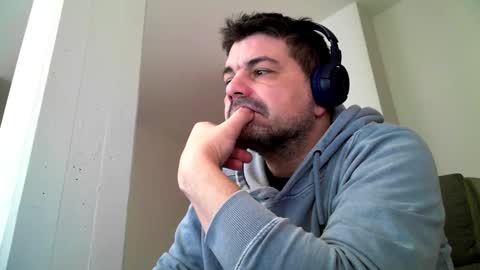 Snapshot of oscarleo chatting on January 8, 2026, 12:07 pm the venetian online show from January 8, 2026, 12:07 pm