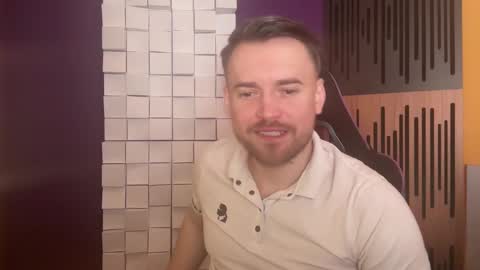 Oscar Steel Savage online show from February 15, 2025, 5:17 pm