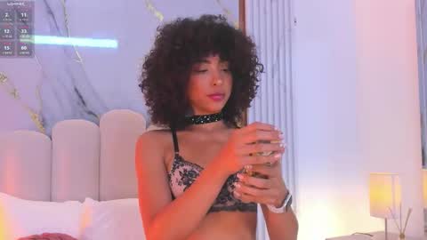 Snapshot of oshun_25 chatting on September 17, 2025, 12:51 pm Oshun  online show from September 17, 2025, 12:51 pm
