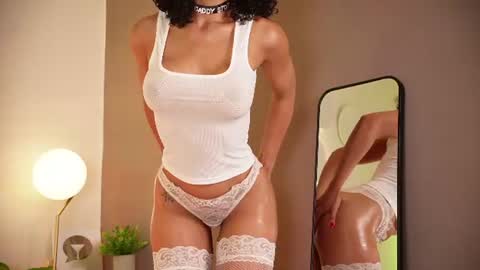 Oshun  online show from June 20, 2026, 9:50 pm