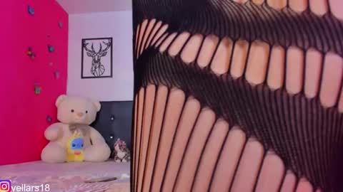 vella online show from November 22, 2025, 8:19 pm