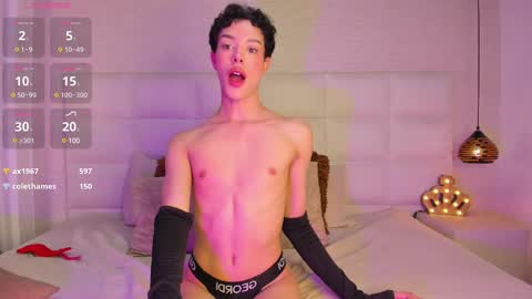 Osirismansour online show from March 4, 2025, 6:47 am