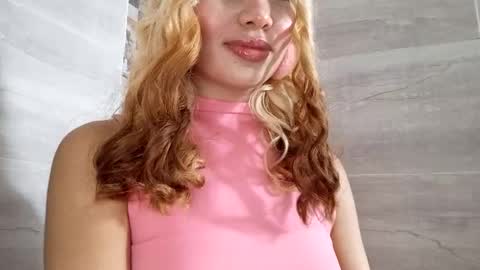 Paulina online show from November 20, 2025, 7:08 am