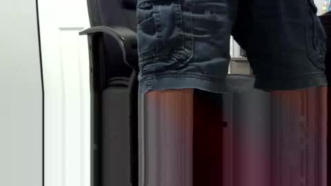 Ossi online show from April 7, 2026, 10:53 pm