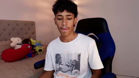 Snapshot of ostin_18hot chatting on October 9, 2025, 1:14 am ostin 18hot online show from October 9, 2025, 1:14 am