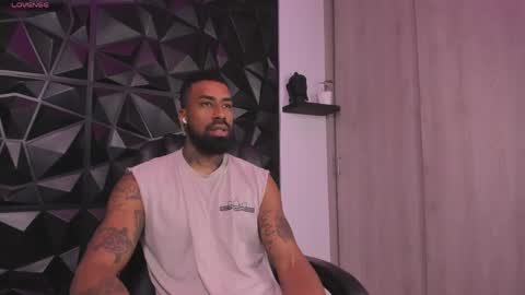 Ostin Daniels online show from May 8, 2026, 1:33 am