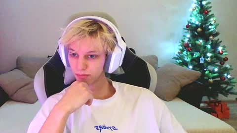 Ostin online show from January 6, 2025, 3:51 pm