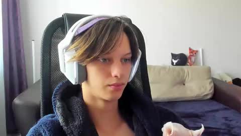 Ostin online show from October 29, 2025, 7:21 am