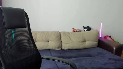 Ostin online show from March 2, 2026, 5:08 am