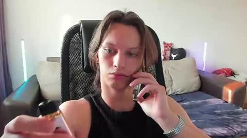 Ostin online show from June 15, 2026, 1:02 pm