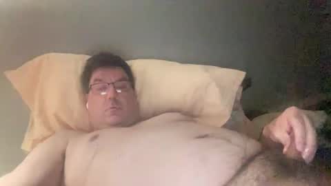 otter916 online show from December 2, 2024, 5:04 am