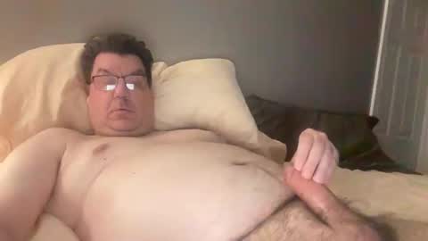 otter916 online show from April 9, 2026, 6:19 am