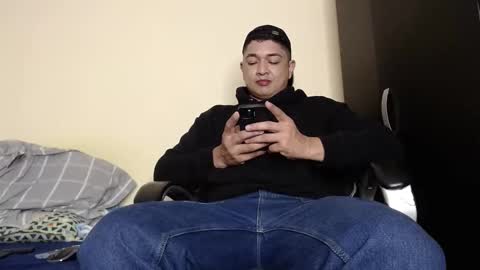 otto_stud online show from January 20, 2025, 3:59 am