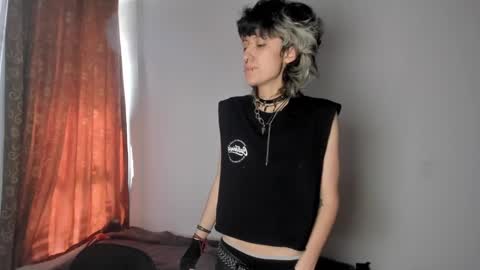 Otto 3 online show from February 18, 2025, 3:54 pm