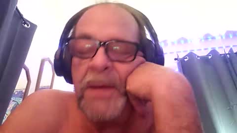 ou8124824 online show from January 15, 2026, 3:00 am