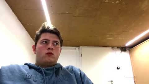 outflayd online show from December 15, 2025, 9:08 pm