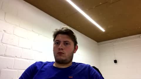 outflayd online show from March 5, 2026, 12:12 pm