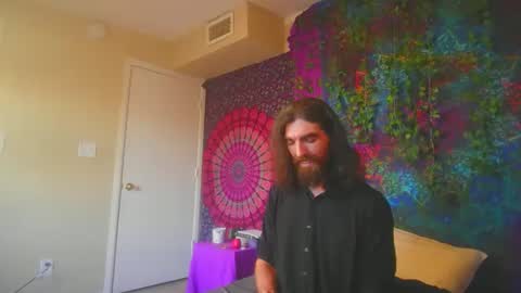 Overlordkrisis online show from December 18, 2025, 3:18 pm