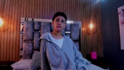 Owen Johnson online show from November 14, 2025, 12:15 pm