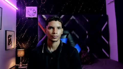 Snapshot of owen_blaze3 chatting on May 3, 2026, 2:06 am owen blaze online show from May 3, 2026, 2:06 am