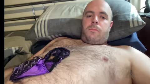 Snapshot of owenfn2 chatting on December 7, 2024, 7:16 am Owen2022 online show from December 7, 2024, 7:16 am