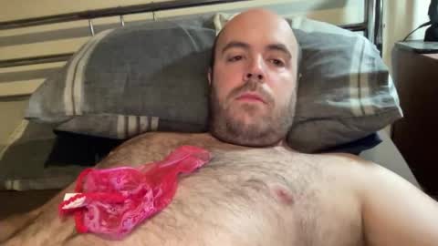 Snapshot of owenfn2 chatting on October 6, 2025, 6:11 am Owen2022 online show from October 6, 2025, 6:11 am