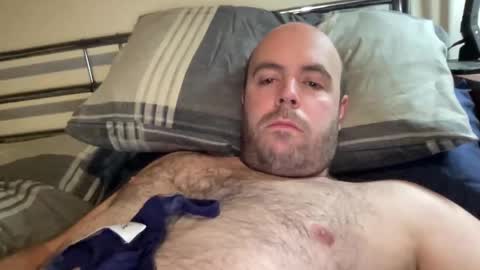 Owen2022 online show from December 16, 2025, 7:24 am