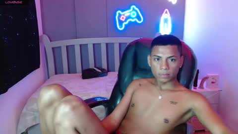 OWEN online show from December 18, 2024, 10:13 pm