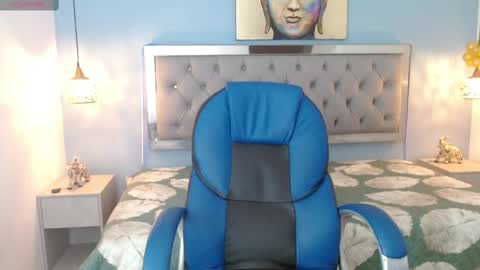 OWEN online show from December 30, 2024, 11:49 pm