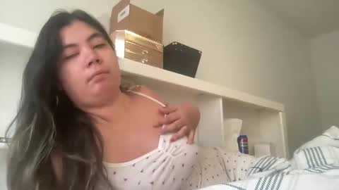 oxovickyoxo online show from October 23, 2025, 12:04 pm