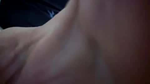 ozone1992 online show from September 14, 2025, 7:18 am