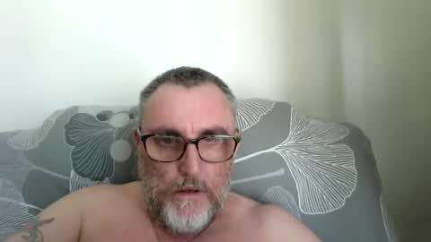 Snapshot of ozzie_male77 chatting on December 22, 2024, 5:12 am Brian online show from December 22, 2024, 5:12 am
