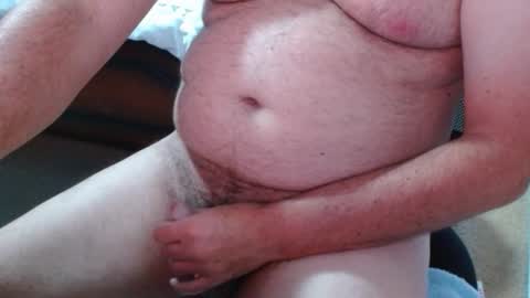 Snapshot of ozzieozzieoi chatting on February 18, 2026, 1:34 am HairyolOz online show from February 18, 2026, 1:34 am