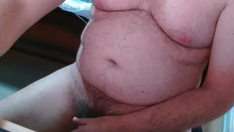 Snapshot of ozzieozzieoi chatting on February 26, 2026, 12:09 am HairyolOz online show from February 26, 2026, 12:09 am