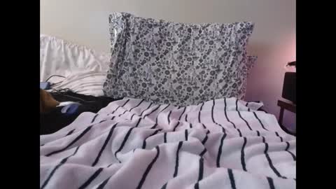 Snapshot of p_guin12345 chatting on March 5, 2025, 2:56 pm p guin12345 online show from March 5, 2025, 2:56 pm